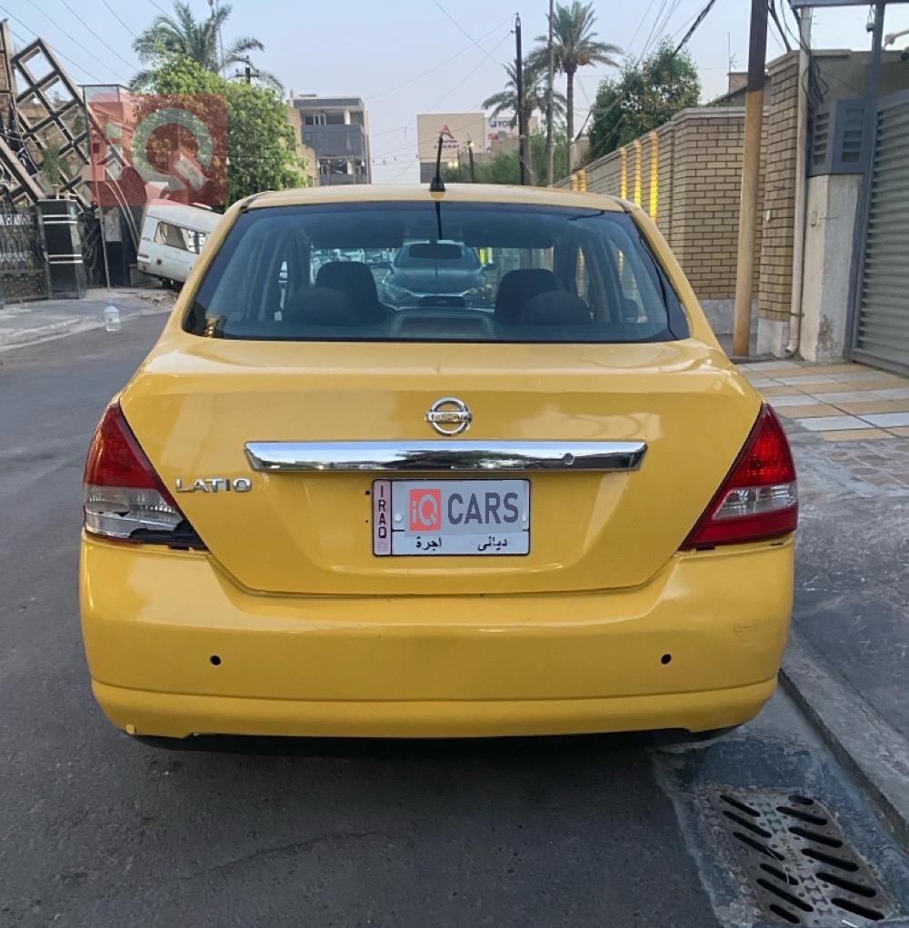 نیسان ڤێرسا